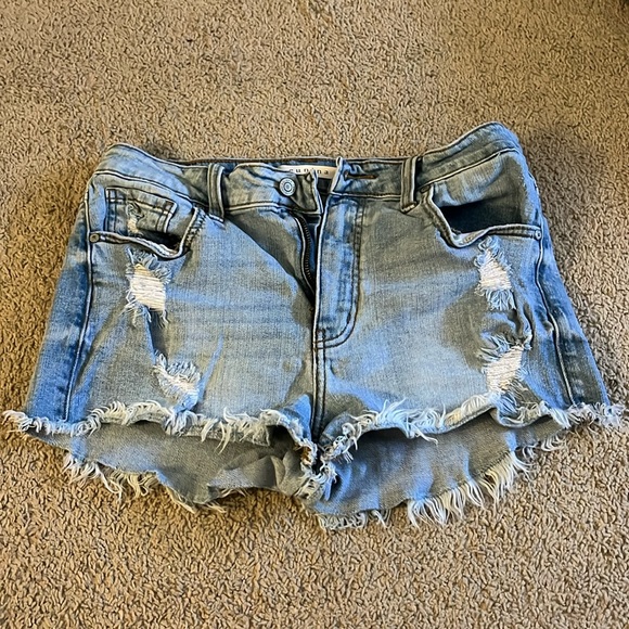 Eunina Jean shorts! - Picture 1 of 4